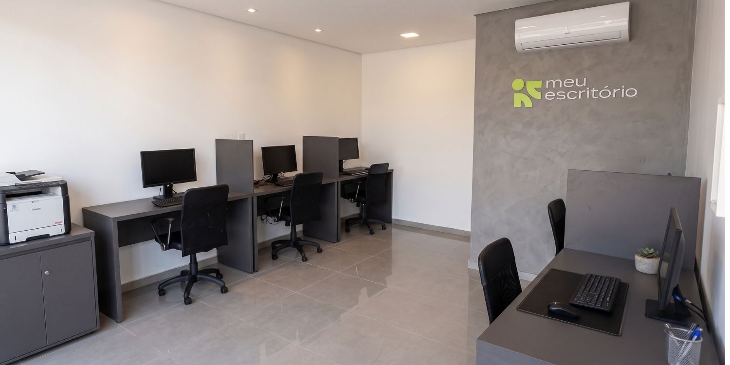 Ambiente de Coworking e Estações de Trabalho em Pedro Leopoldo